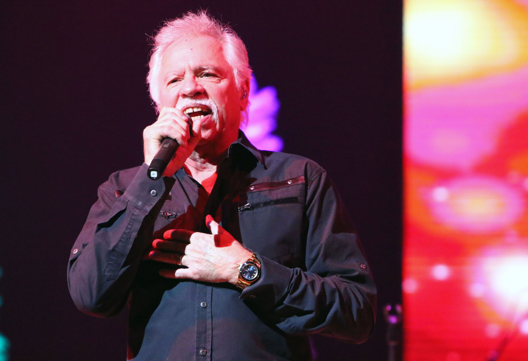 Oak Ridge Boys Christmas Show